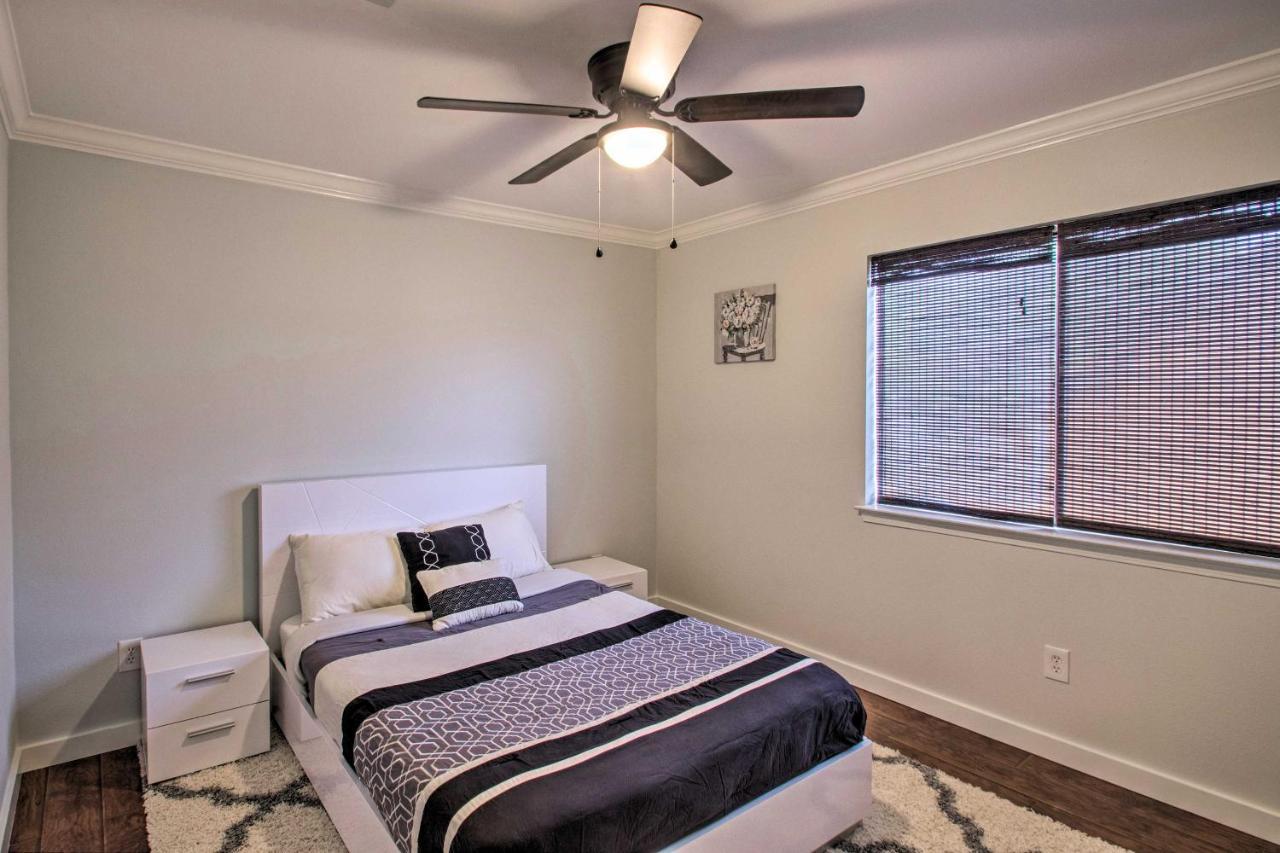 2-Story Pensacola Home With Game Room And Private Yard Exterior photo